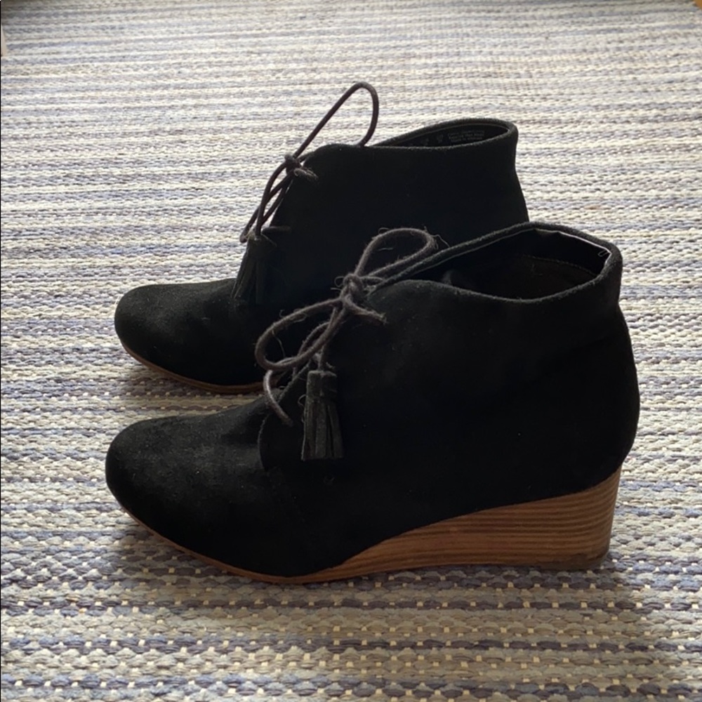 Dr. Scholls Dakota Suede Black Booties